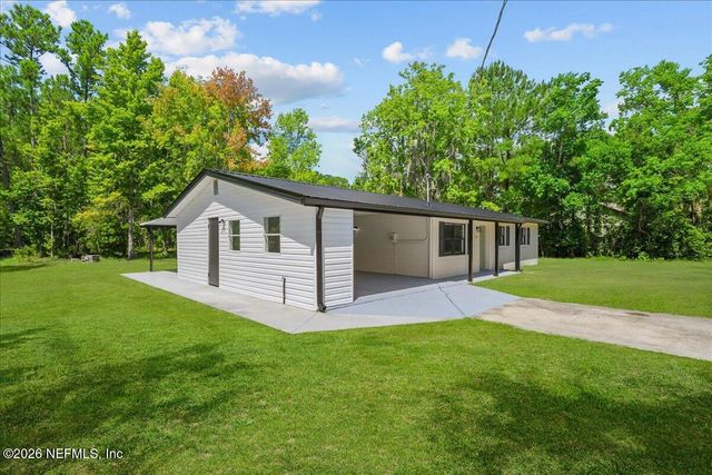 109 IVEY Road, San Mateo, FL 32187