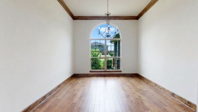 1012 Catalina Bay Boulevard, Granbury, TX 76048
