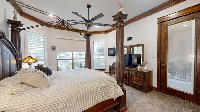1012 Catalina Bay Boulevard, Granbury, TX 76048
