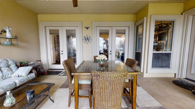 1012 Catalina Bay Boulevard, Granbury, TX 76048