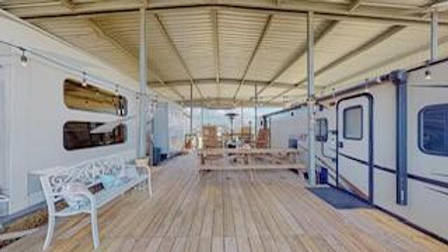 1129 & 1135 N Monkhouse Drive, Crystal Beach, TX 77650
