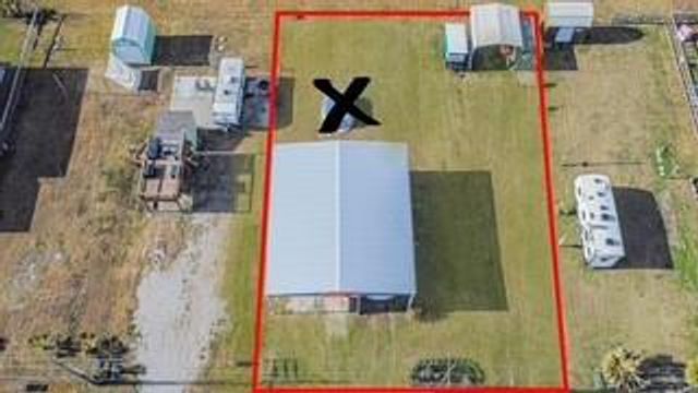 1129 & 1135 N Monkhouse Drive, Crystal Beach, TX 77650
