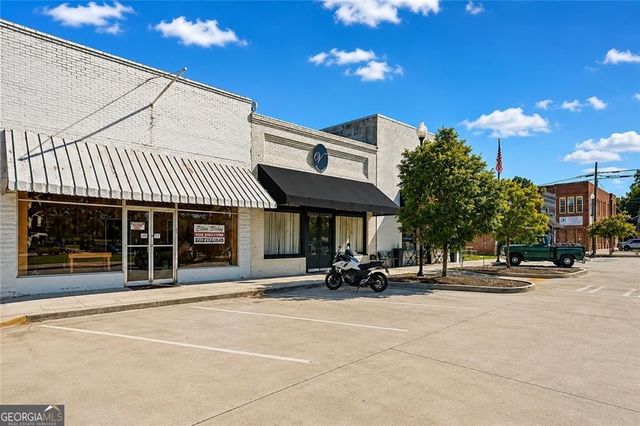 132 Loyd Road, Mansfield, GA 30055