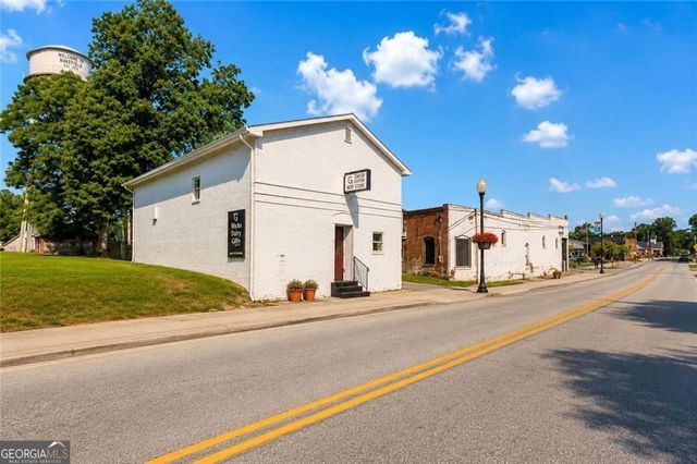 132 Loyd Road, Mansfield, GA 30055