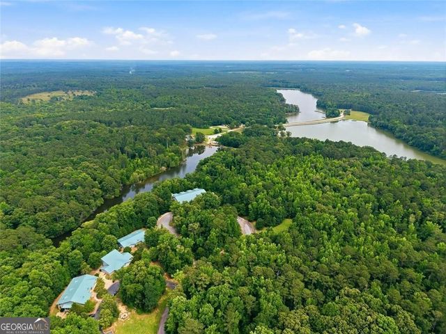132 Loyd Road, Mansfield, GA 30055