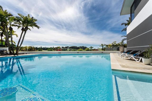 1095 Hoover Street, Carlsbad, CA 92008