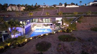 1095 Hoover Street, Carlsbad, CA 92008