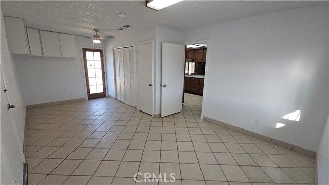 39005 161st Street, Palmdale, CA 93591