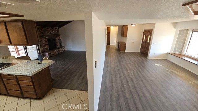 39005 161st Street, Palmdale, CA 93591