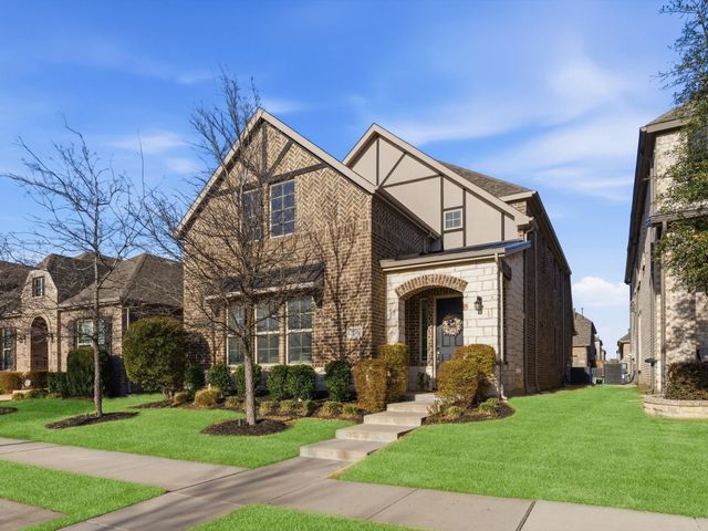 12744 Mercer Parkway, Farmers Branch, TX 75234