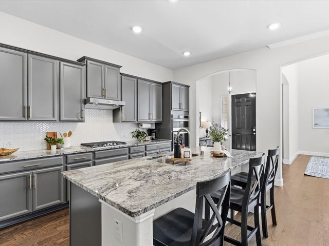 12744 Mercer Parkway, Farmers Branch, TX 75234