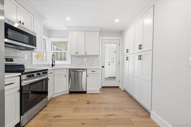 1347 Gardiner Drive, Bay Shore, NY 11706