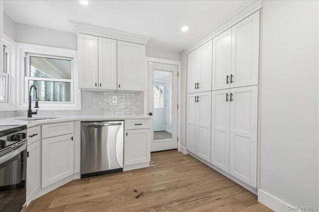 1347 Gardiner Drive, Bay Shore, NY 11706