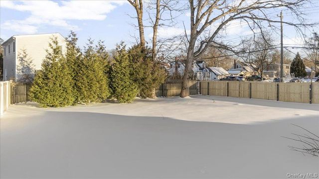 1347 Gardiner Drive, Bay Shore, NY 11706