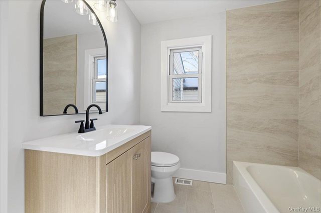 1347 Gardiner Drive, Bay Shore, NY 11706