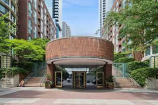 480 N MCCLURG Court 414, Chicago, IL 60611