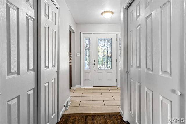 785 Golf Course Drive, Herculaneum, MO 63048