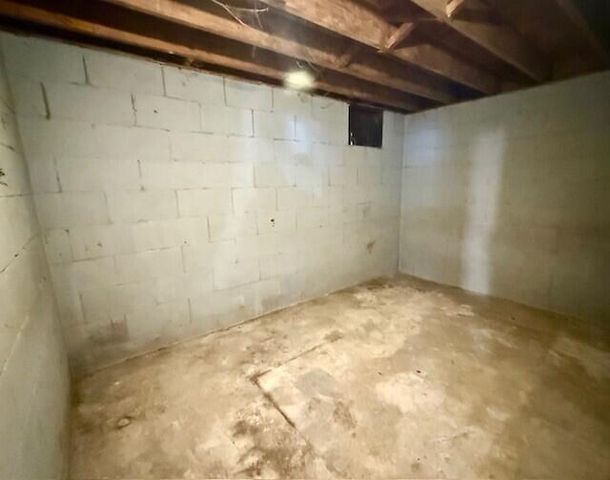 1845 Wood Street, Muskegon, MI 49442