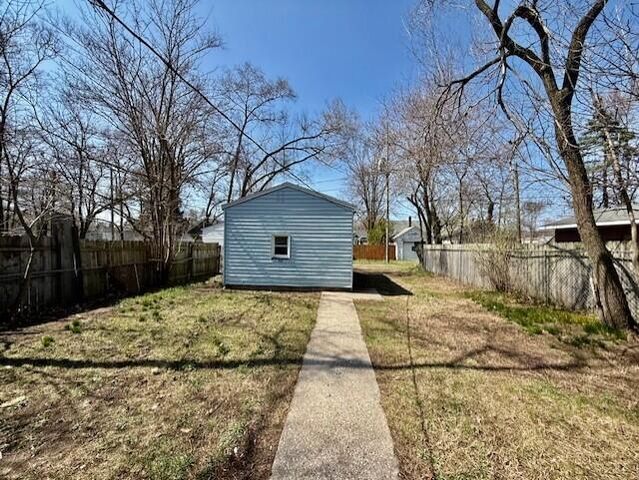 1845 Wood Street, Muskegon, MI 49442