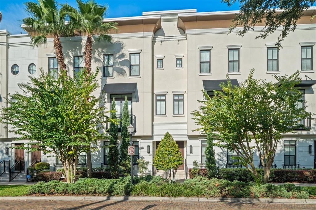228 S SUMMERLIN AVENUE, Orlando, FL 32801