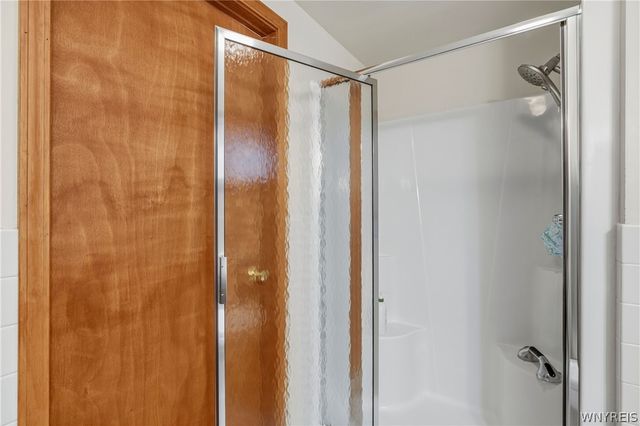 6941 Rebecca Drive, Wheatfield, NY 14304