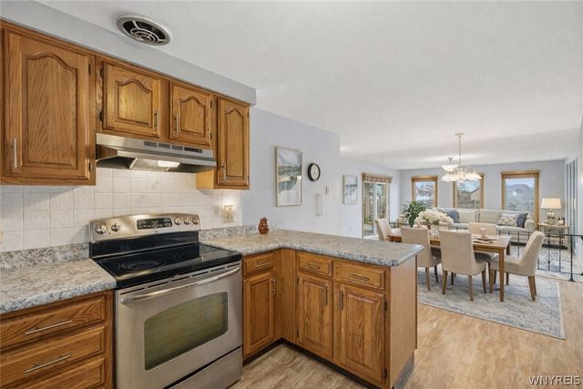 6941 Rebecca Drive, Wheatfield, NY 14304