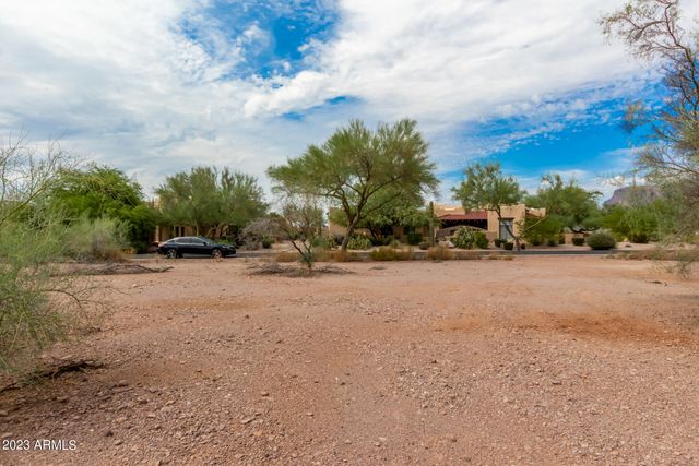 6590 E FLAT IRON Loop 55, Gold Canyon, AZ 85118
