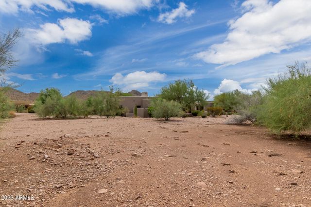 6590 E FLAT IRON Loop 55, Gold Canyon, AZ 85118