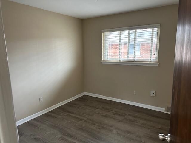 18547 Hillcrest Street, Livonia City, MI 48152