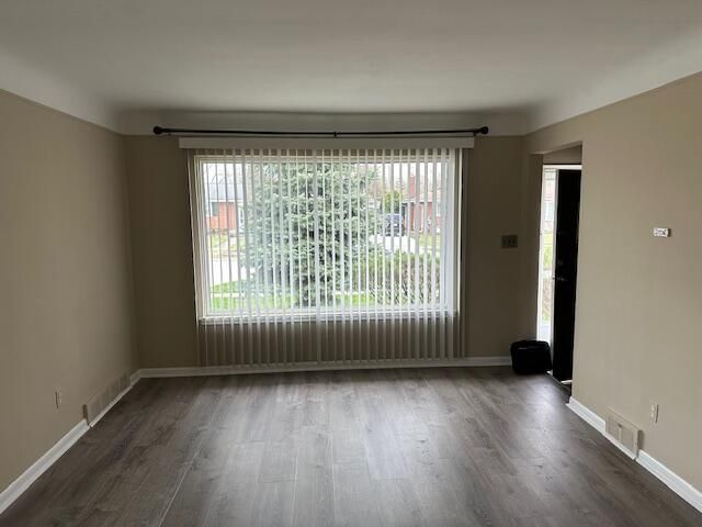 18547 Hillcrest Street, Livonia City, MI 48152