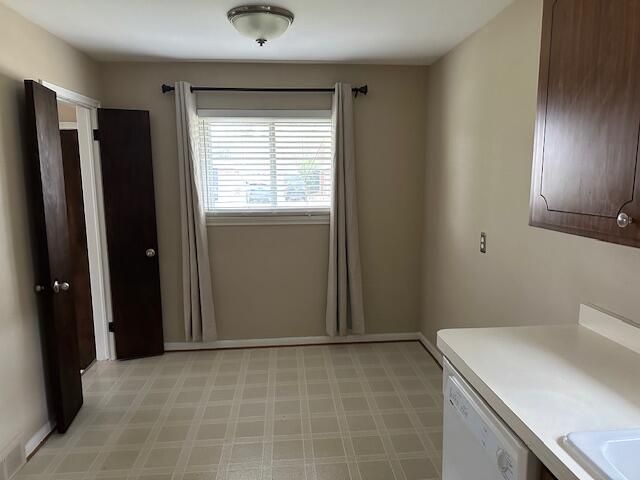 18547 Hillcrest Street, Livonia City, MI 48152