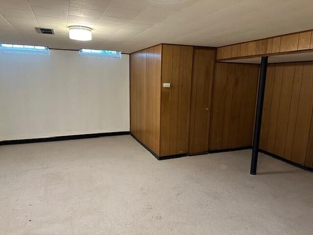 18547 Hillcrest Street, Livonia City, MI 48152