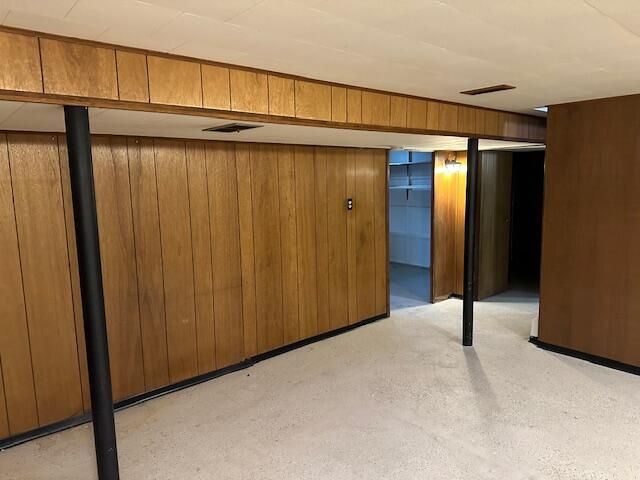 18547 Hillcrest Street, Livonia City, MI 48152