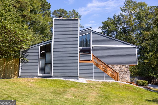 4053 Spalding Hollow, Peachtree Corners, GA 30092