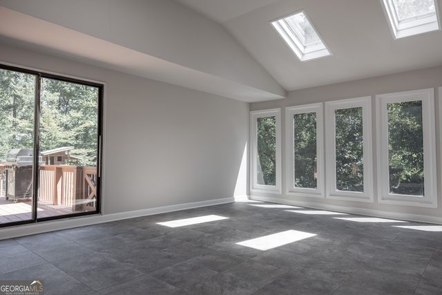 4053 Spalding Hollow, Peachtree Corners, GA 30092