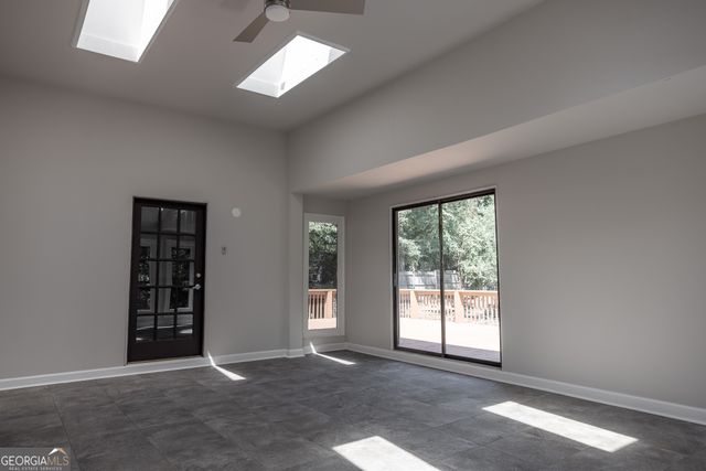 4053 Spalding Hollow, Peachtree Corners, GA 30092