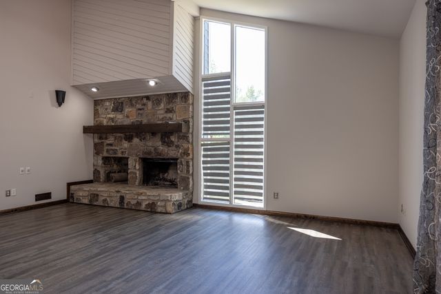 4053 Spalding Hollow, Peachtree Corners, GA 30092