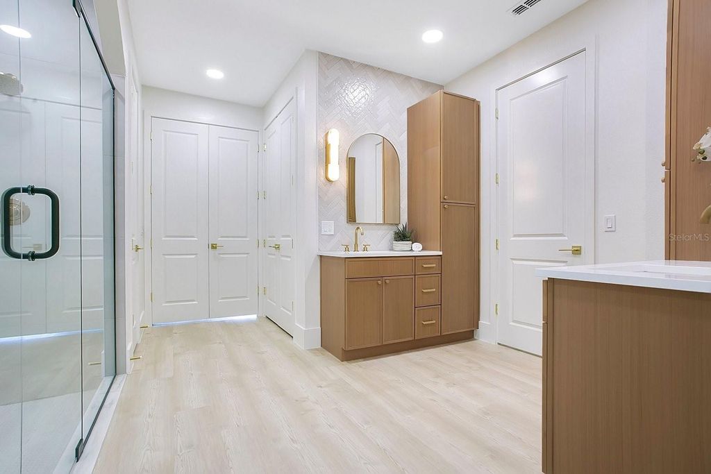 Image 24 of property listing at 10400 WOODWARD WINDS DRIVE, Orlando, FL 32827