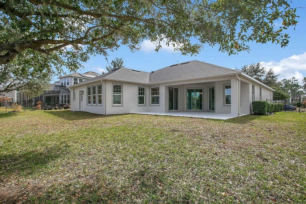 Image 40 of property listing at 10400 WOODWARD WINDS DRIVE, Orlando, FL 32827