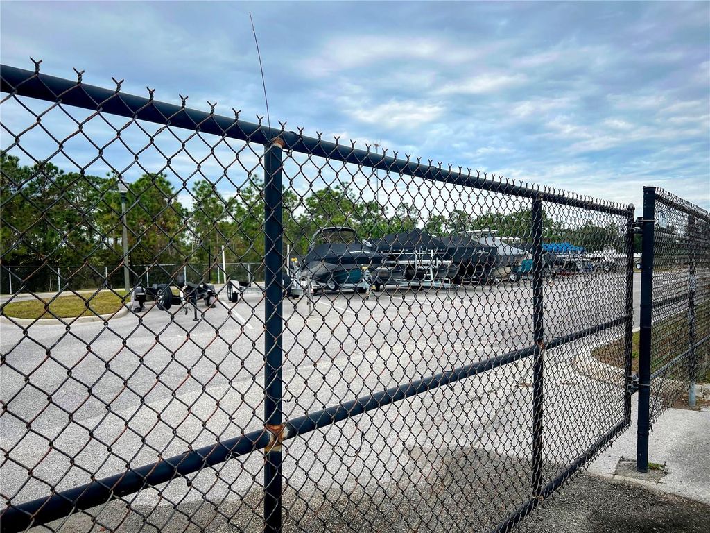 Image 56 of property listing at 10400 WOODWARD WINDS DRIVE, Orlando, FL 32827