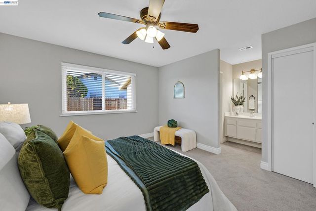 2376 Broadmoor St, Livermore, CA 94551