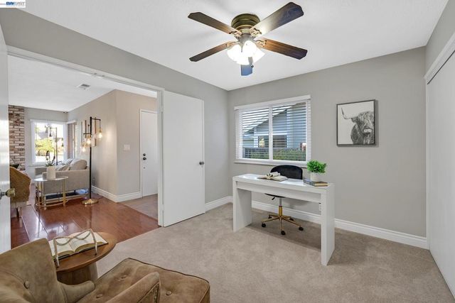 2376 Broadmoor St, Livermore, CA 94551