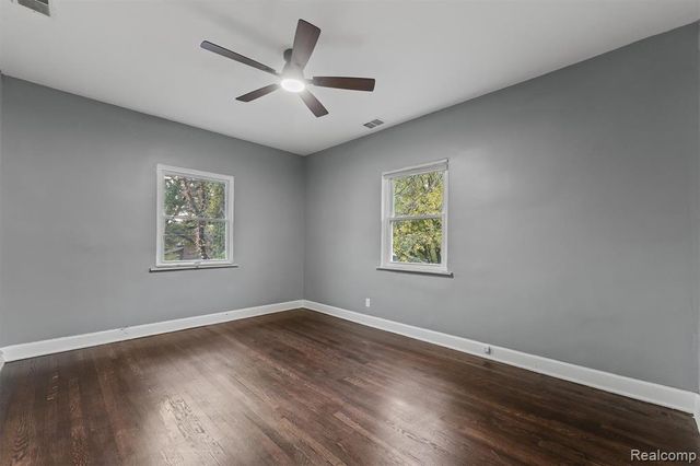 17614 Roselawn Street, Detroit, MI 48221