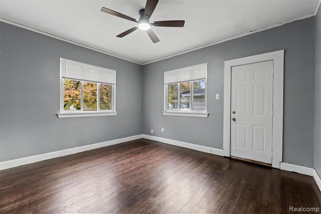 17614 Roselawn Street, Detroit, MI 48221