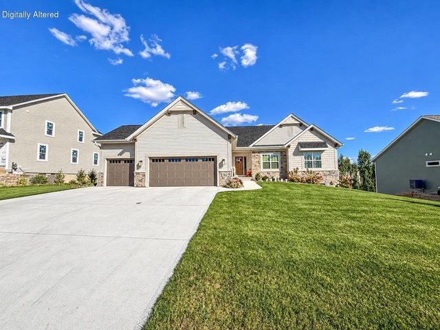 762 Brockway DRIVE, Mukwonago, WI 53149