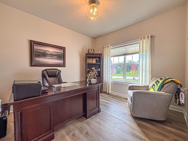 762 Brockway DRIVE, Mukwonago, WI 53149