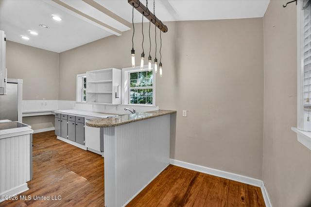 1108 Live Oak Avenue, Pascagoula, MS 39567