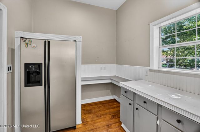 1108 Live Oak Avenue, Pascagoula, MS 39567
