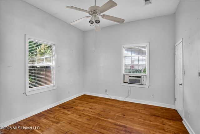 1108 Live Oak Avenue, Pascagoula, MS 39567