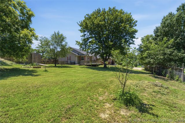 925 N Woodview Drive, Skiatook, OK 74070